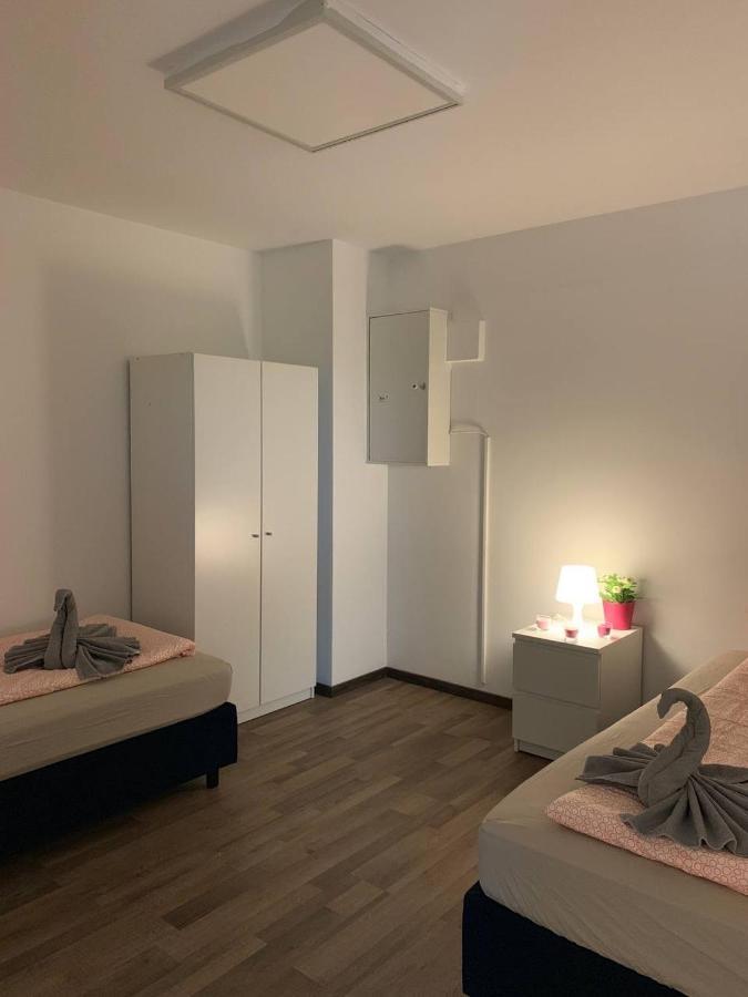 Central Private Rooms In Popular Neighborhood! Cologne Luaran gambar