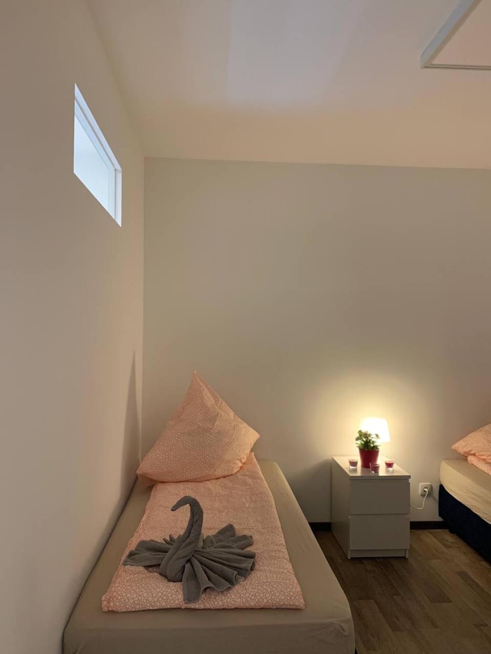 Central Private Rooms In Popular Neighborhood! Cologne Luaran gambar