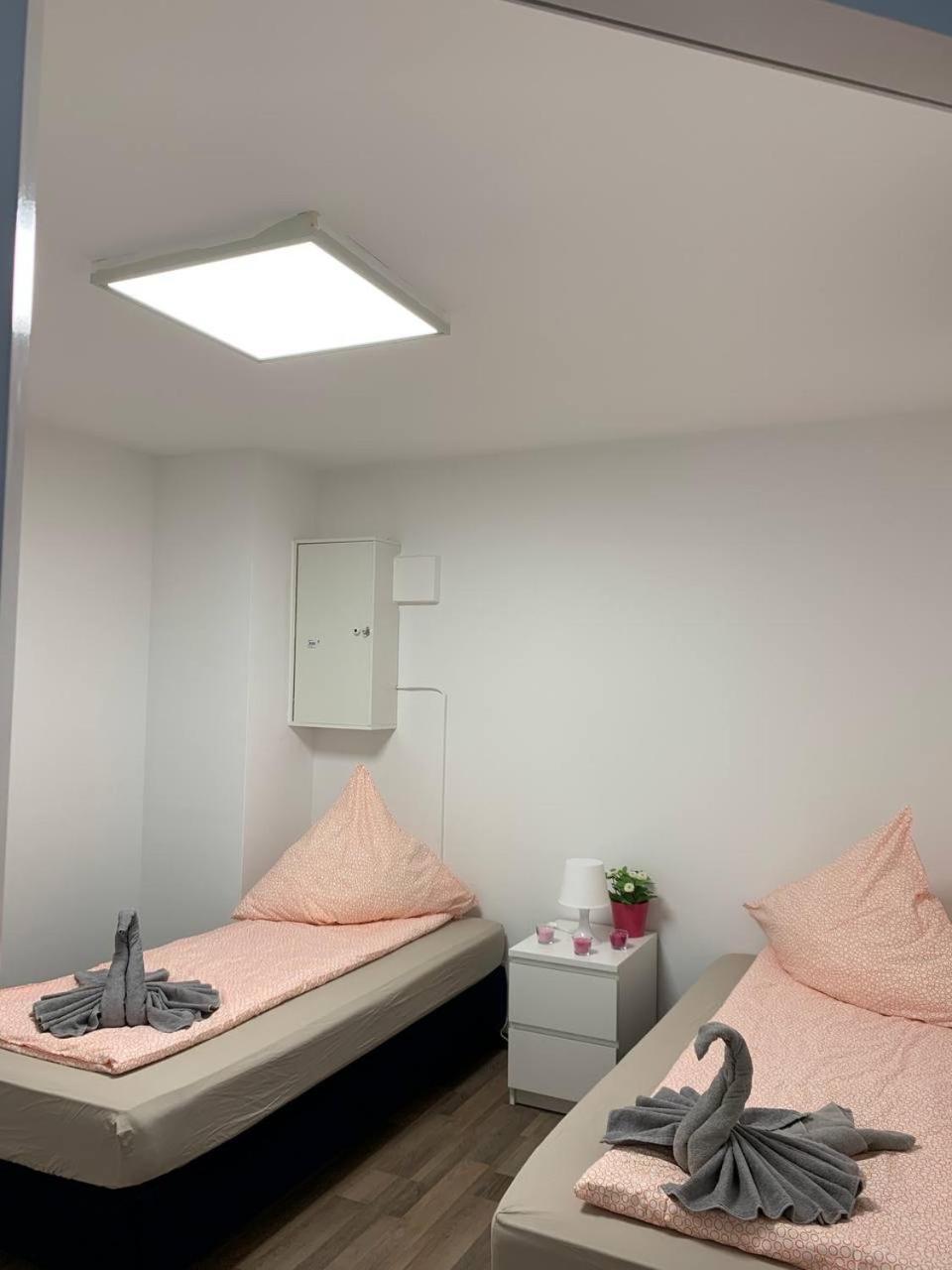 Central Private Rooms In Popular Neighborhood! Cologne Luaran gambar